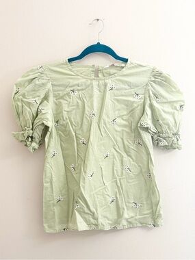 5/$15 🩷 MUST BUNDLE Honey Light Green Puff Sleeve Floral Top